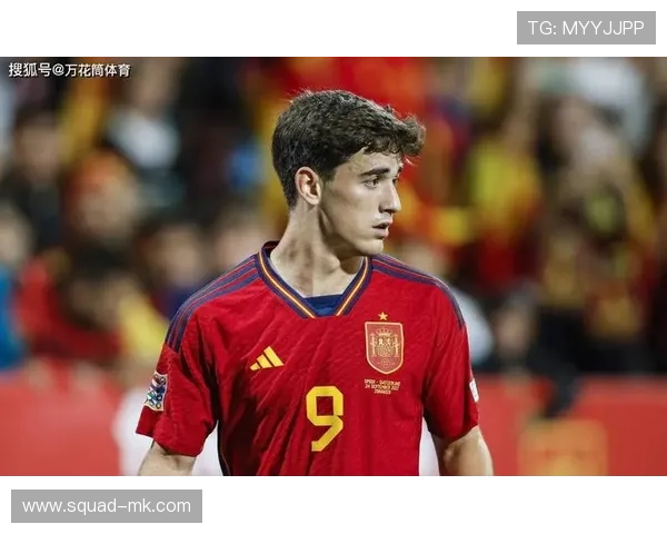 加维与哈维同框!新一代中场大师的传承与崛起